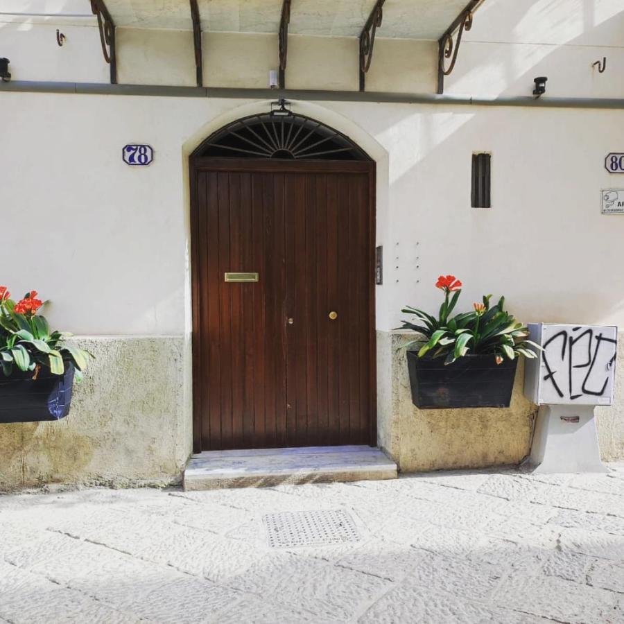 La Casa Di Giulia Daire Palermo Dış mekan fotoğraf